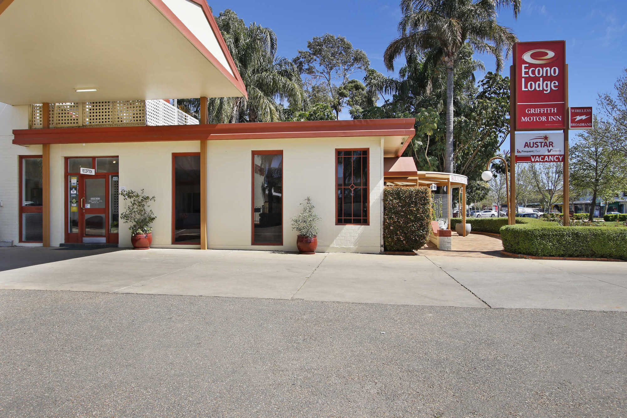 Econo Lodge Griffith Motor Inn Exterior photo